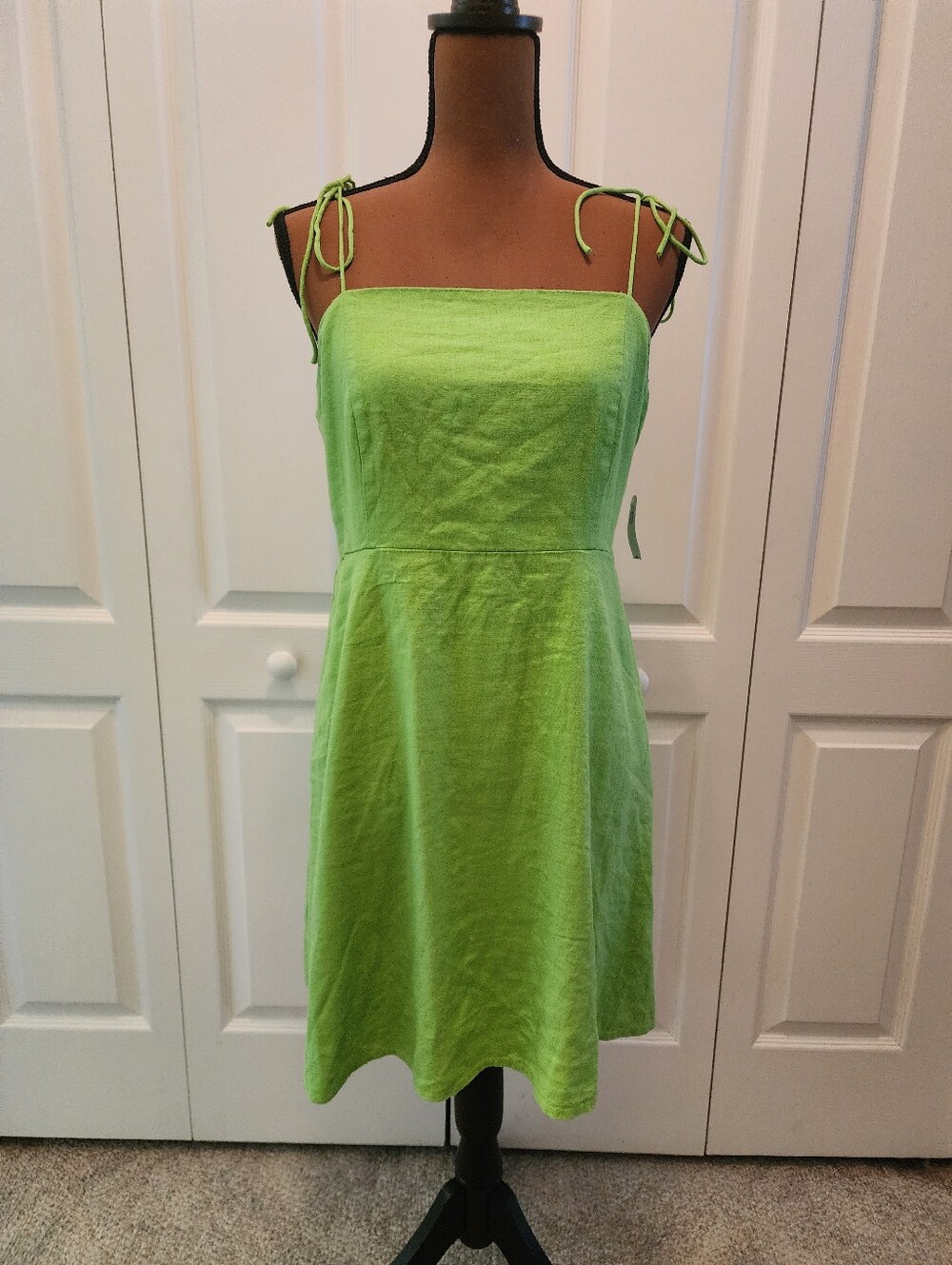 Old Navy Fit & Flare Green Cami Tie-Shoulder Smocked Back Sundress With Pockets